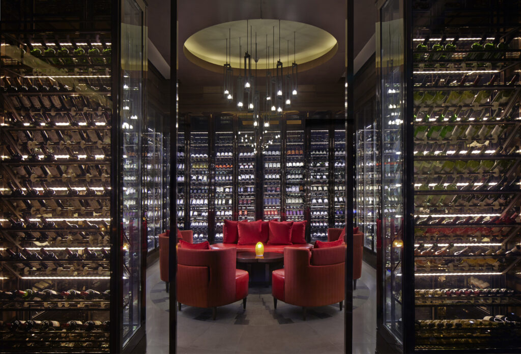 FLAIR Lounge & Bar