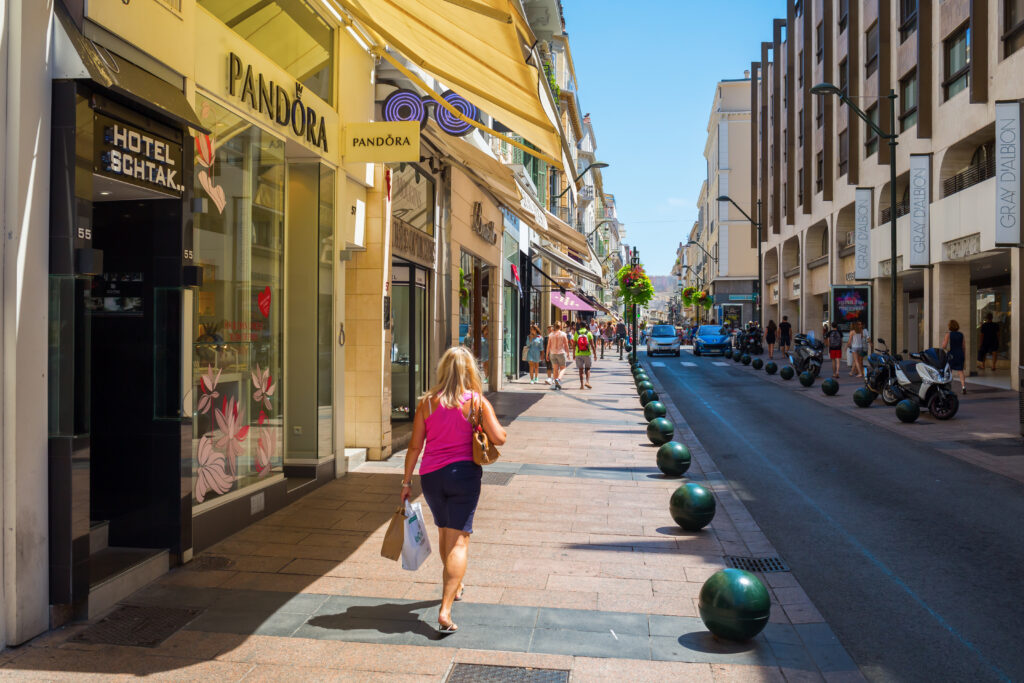 Rue d’Antibes