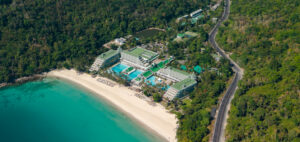 เลอ เมอริเดียน ภูเก็ต บีช รีสอร์ต เดินหน้าร่วมอนุรักษ์ท้องทะเล ผ่านโครงการปล่อยลูกฉลามกบ (Bamboo Shark) สู่ธรรมชาติ