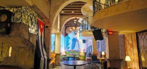 Havana Social ประตูลับกลางกรุงเทพฯ ที่พาคืนธรรมดาไปสัมผัสเสน่ห์แบบ Old Havana