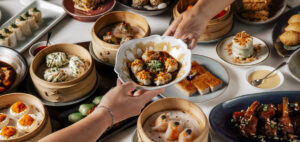 Mott 32 กรุงเทพฯ เปิดตัว Sip Sum, Dim Sum   ขนติ่มซำมาเสิร์ฟแบบไม่อั้นทุกวันเสาร์อาทิตย์ เริ่ม 23 พฤษภาคม นี้